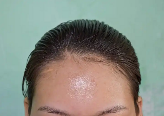 Duo Guide: Common Myths About Oily Skin Debunked